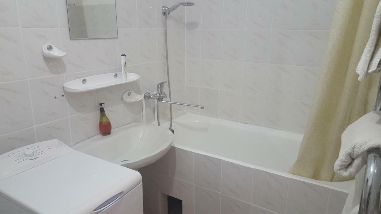 Apartment On Bukovinska Rivne Extérieur photo